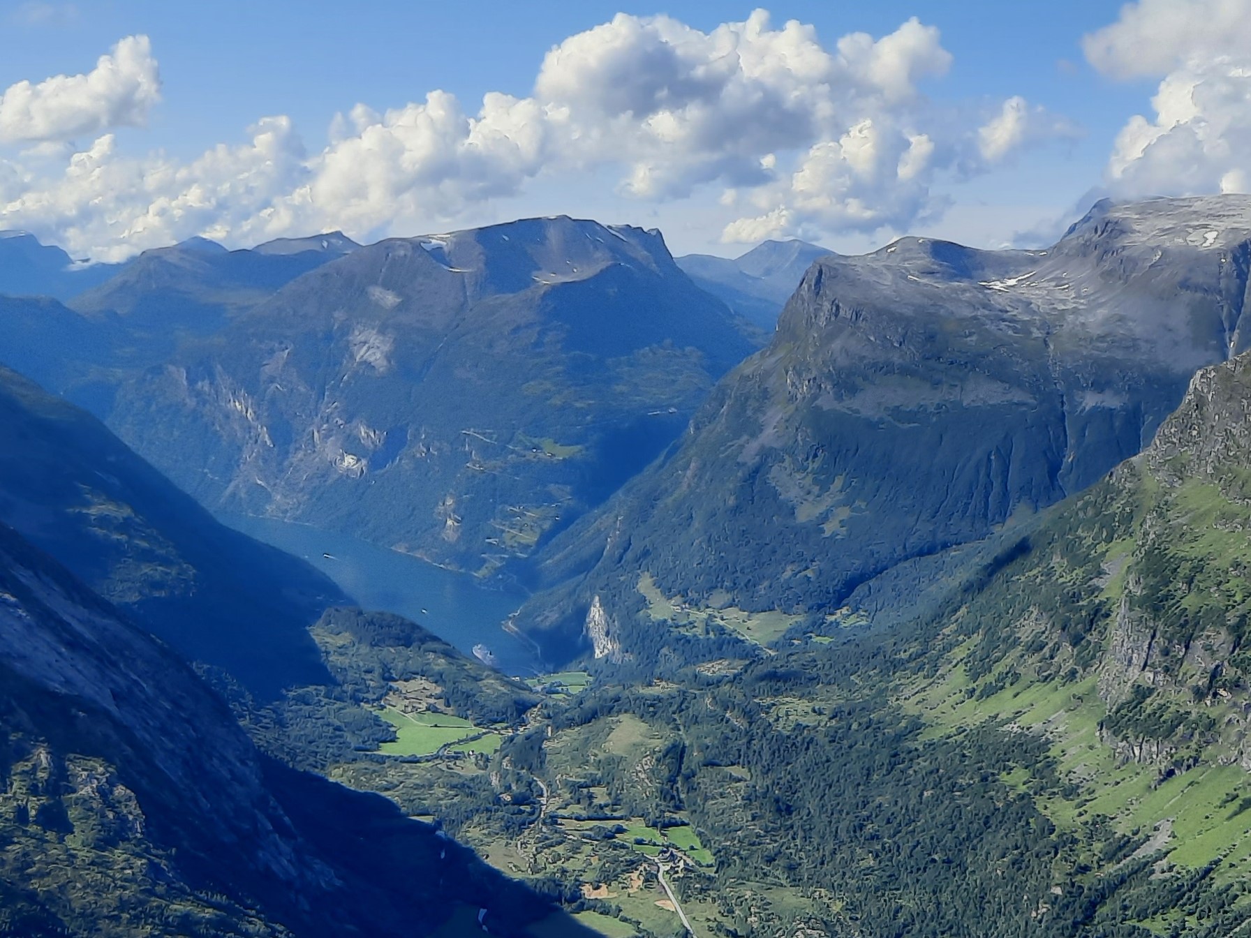 Dalsnibba